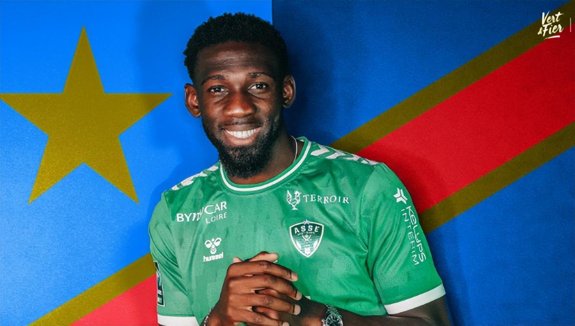 乐鱼官网-阵容大洗牌！深圳队送走8人，买进9大强援，陈涛要带队换一个活法