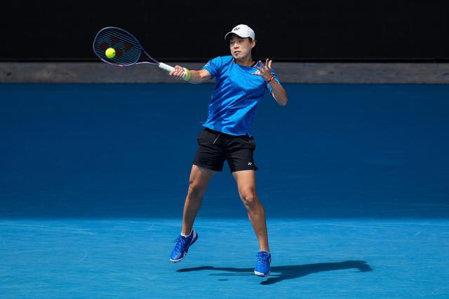 乐鱼体育-澳网输给世界第一不遗憾，白卓璇：我会把世界排名打回来