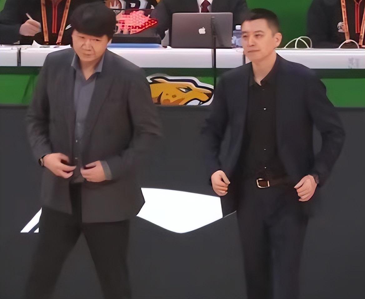 乐鱼体育-CBA最新积分榜：上海大胜30分，辽宁79-84山东3连败，广州第11