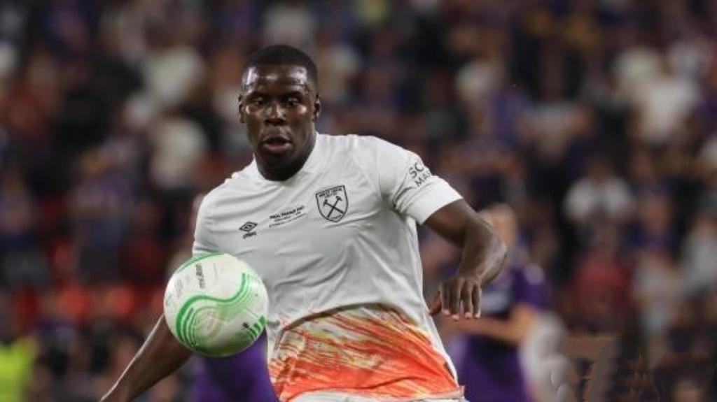 乐鱼体育app-签还是不签?前切尔西铁卫加盟泰山遇阻,球迷:千佛山医院说了算