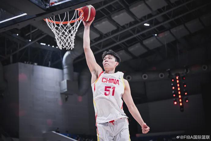 乐鱼官网-确认了!正式签约加盟!又一中国新星征战NCAA
